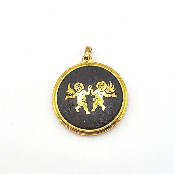 VINTAGE Rare Amita Japan Damascene Pendant, cupid angels - Picture 1 of 5
